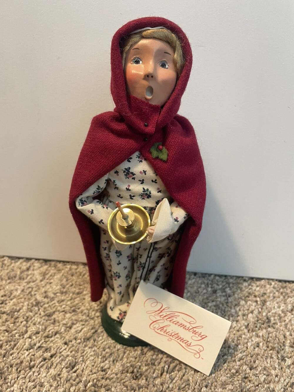 Vtg Byers' Choice Ltd. Williamsburg Colonial Lady Cloak Candle 2003 Christmas
